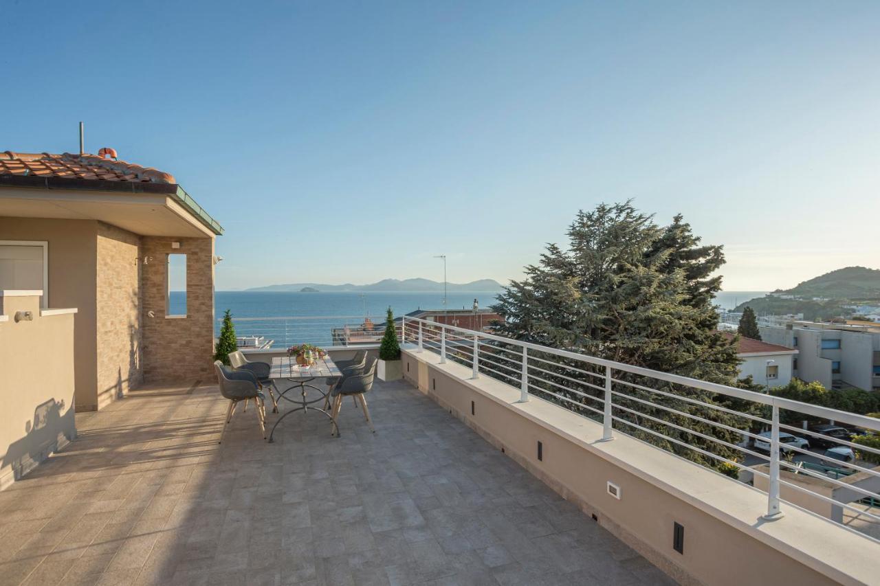 Prima Dell'Elba Family Apartments Piombino Exterior foto